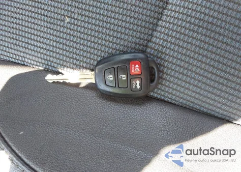 2014 Toyota Corolla S Plus из США, поврежденный, VIN 2T1BURHE0EC185133